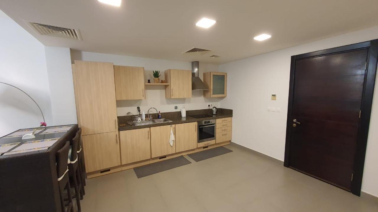 Comfy Stays Sea View Apartments At Deadsea Samarah Resort Sweimeh Экстерьер фото