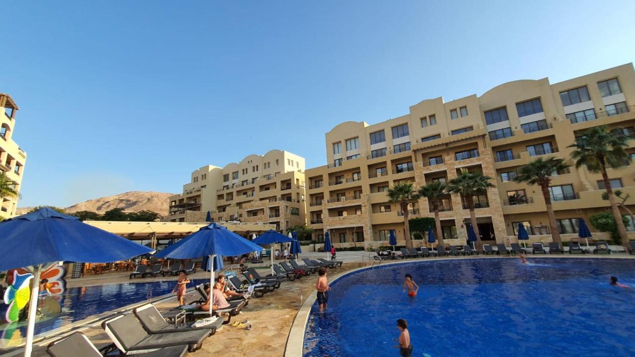 Comfy Stays Sea View Apartments At Deadsea Samarah Resort Sweimeh Экстерьер фото