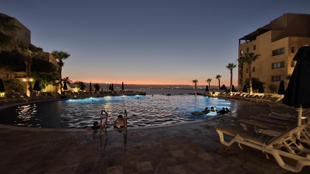 Comfy Stays Sea View Apartments At Deadsea Samarah Resort Sweimeh Экстерьер фото