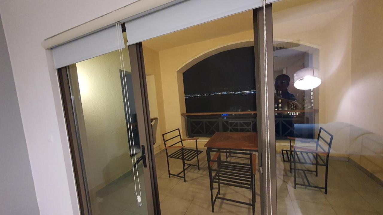 Comfy Stays Sea View Apartments At Deadsea Samarah Resort Sweimeh Экстерьер фото