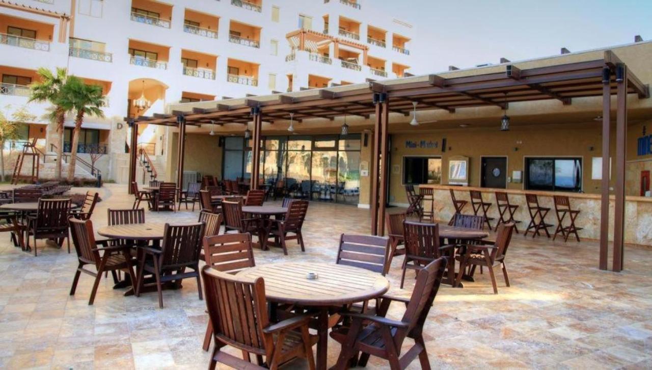 Comfy Stays Sea View Apartments At Deadsea Samarah Resort Sweimeh Экстерьер фото