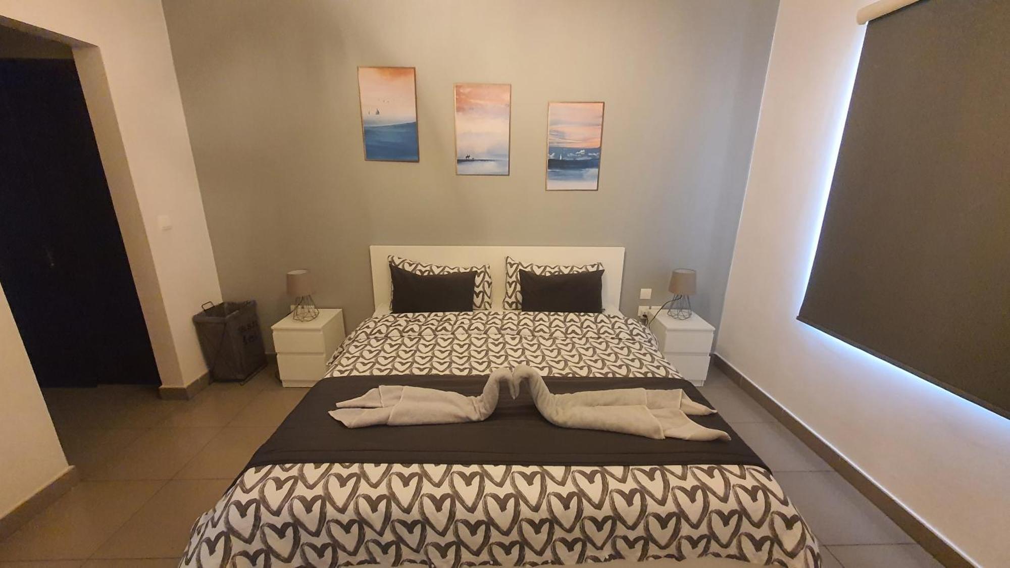 Comfy Stays Sea View Apartments At Deadsea Samarah Resort Sweimeh Номер фото